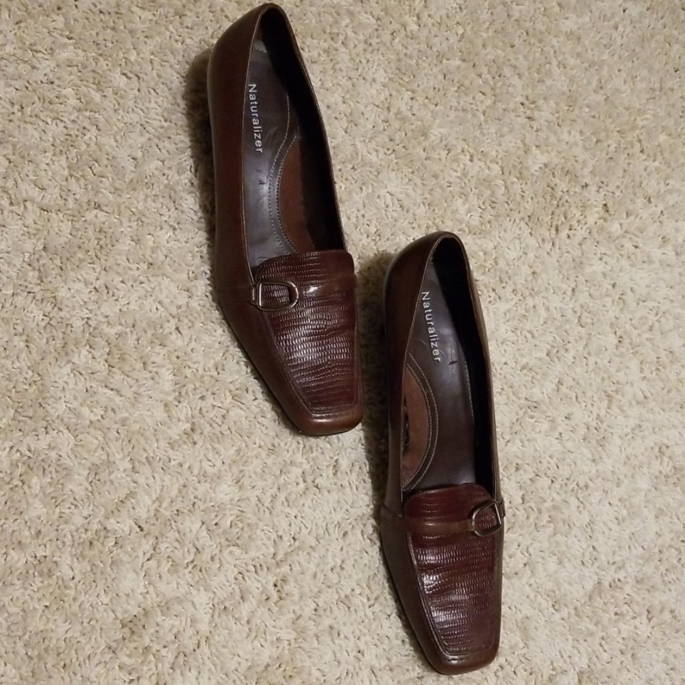 Naturalize brown shoes